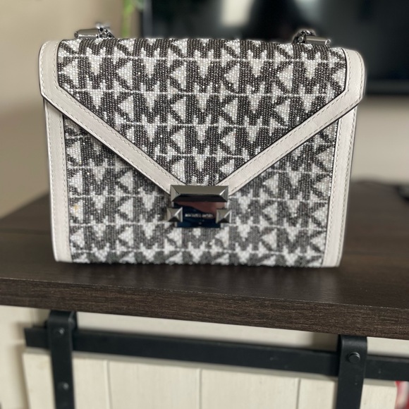 Limited edition Michael Kors beaded purse - Picture 1 of 5